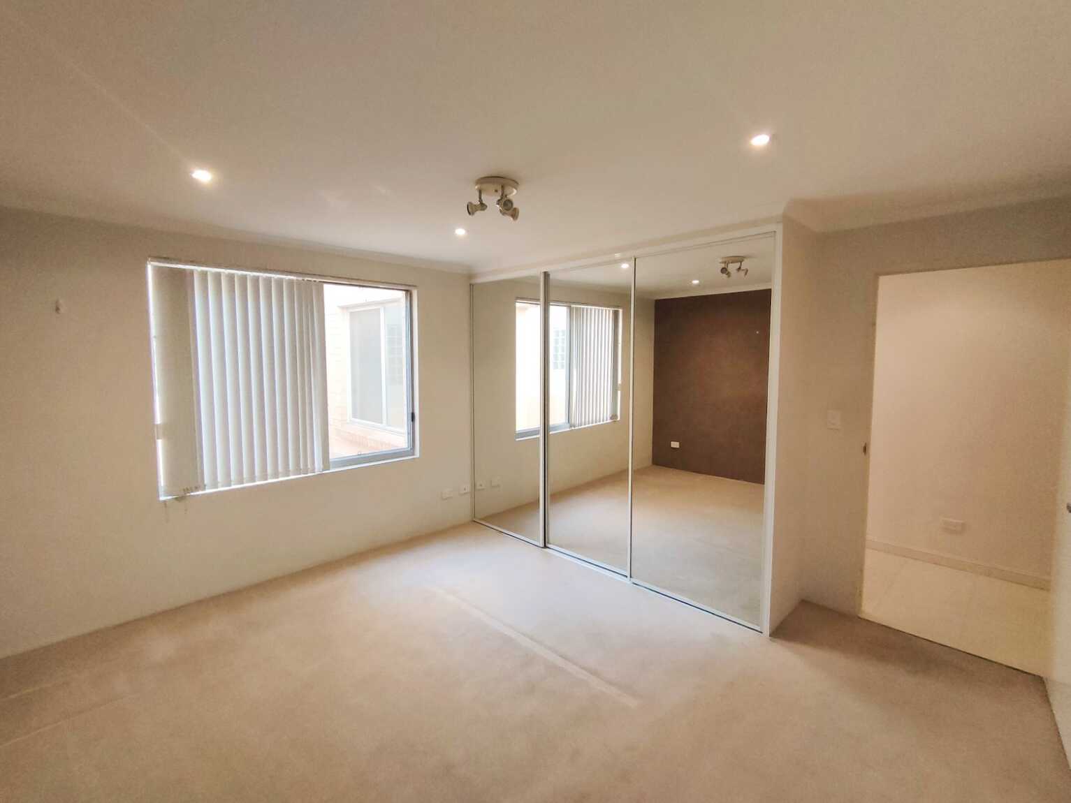 405/250 Pacific Highway Crows Nest