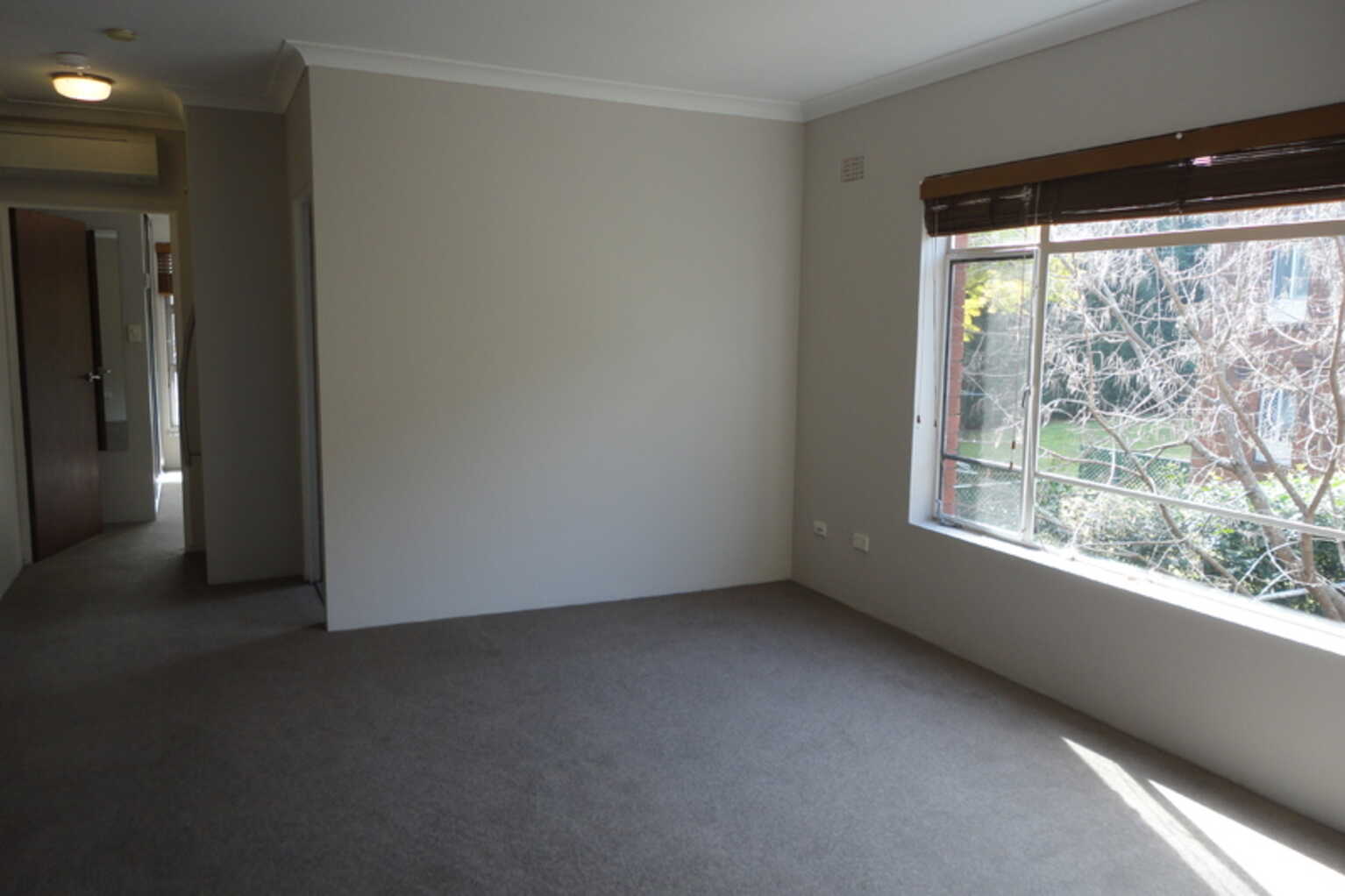 8/12 Hazelbank Road Wollstonecraft