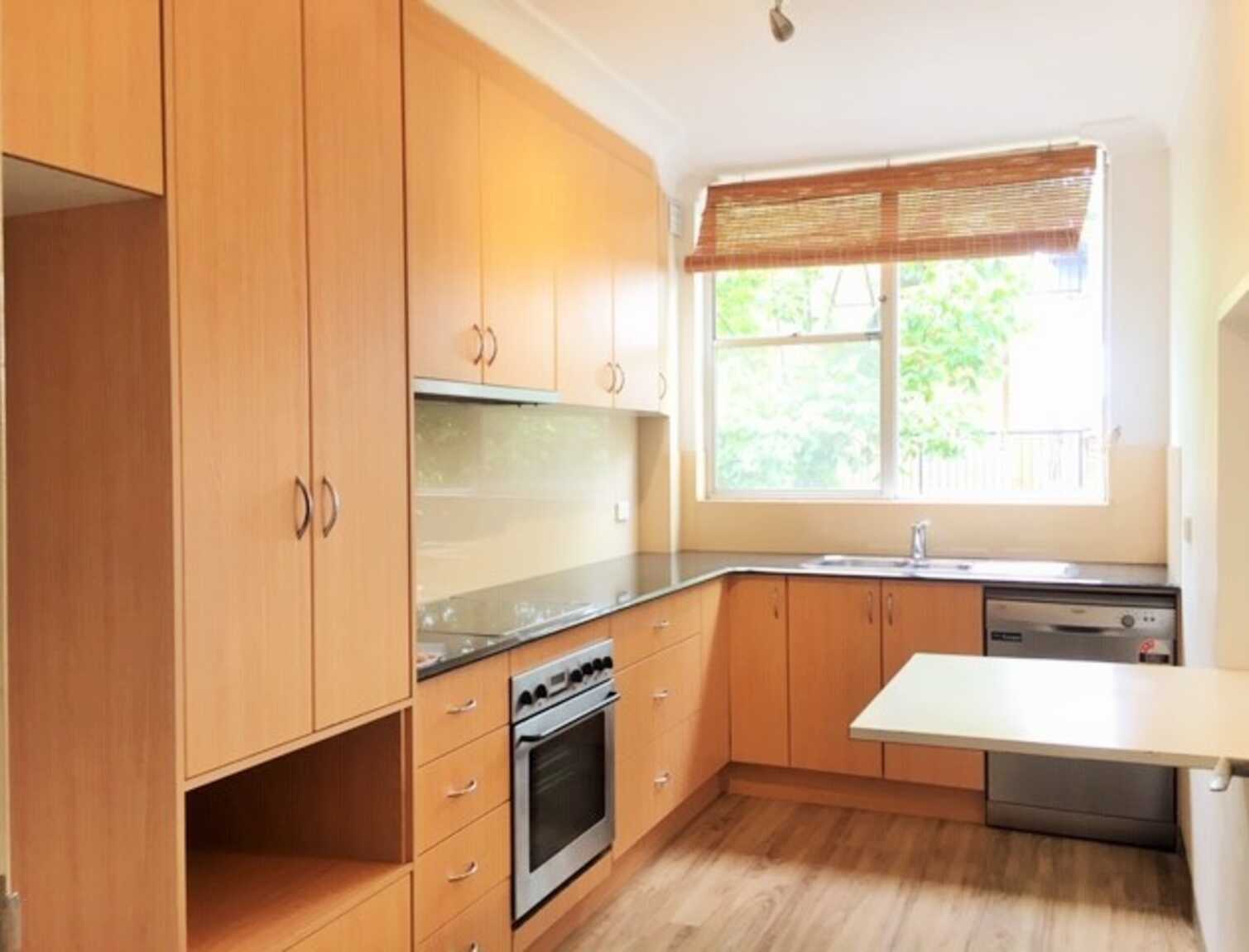 9/100 Shirley Road Wollstonecraft