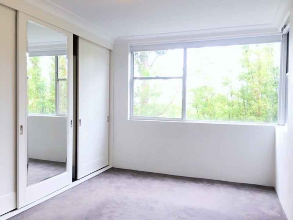 9/100 Shirley Road Wollstonecraft