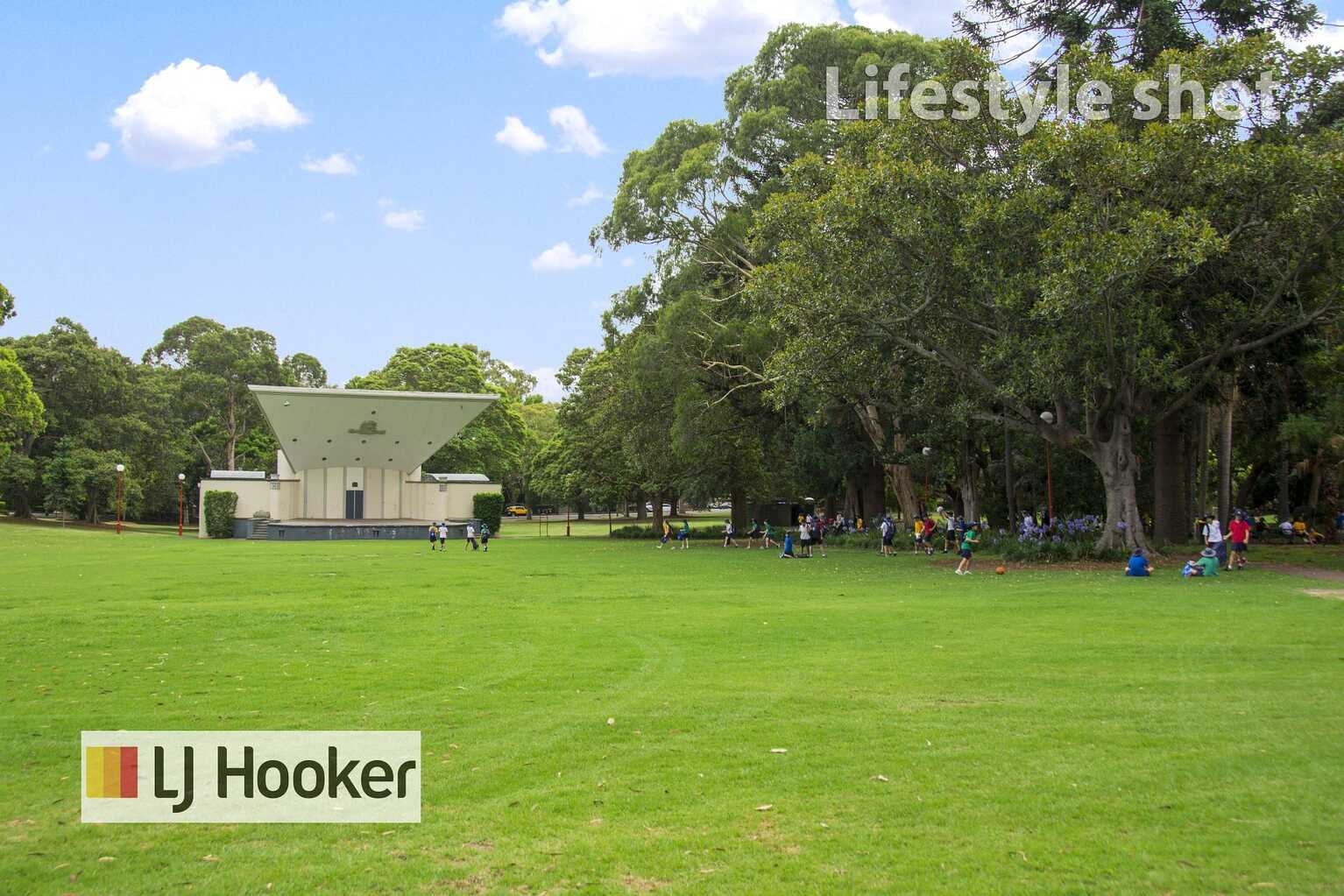 9/100 Shirley Road Wollstonecraft