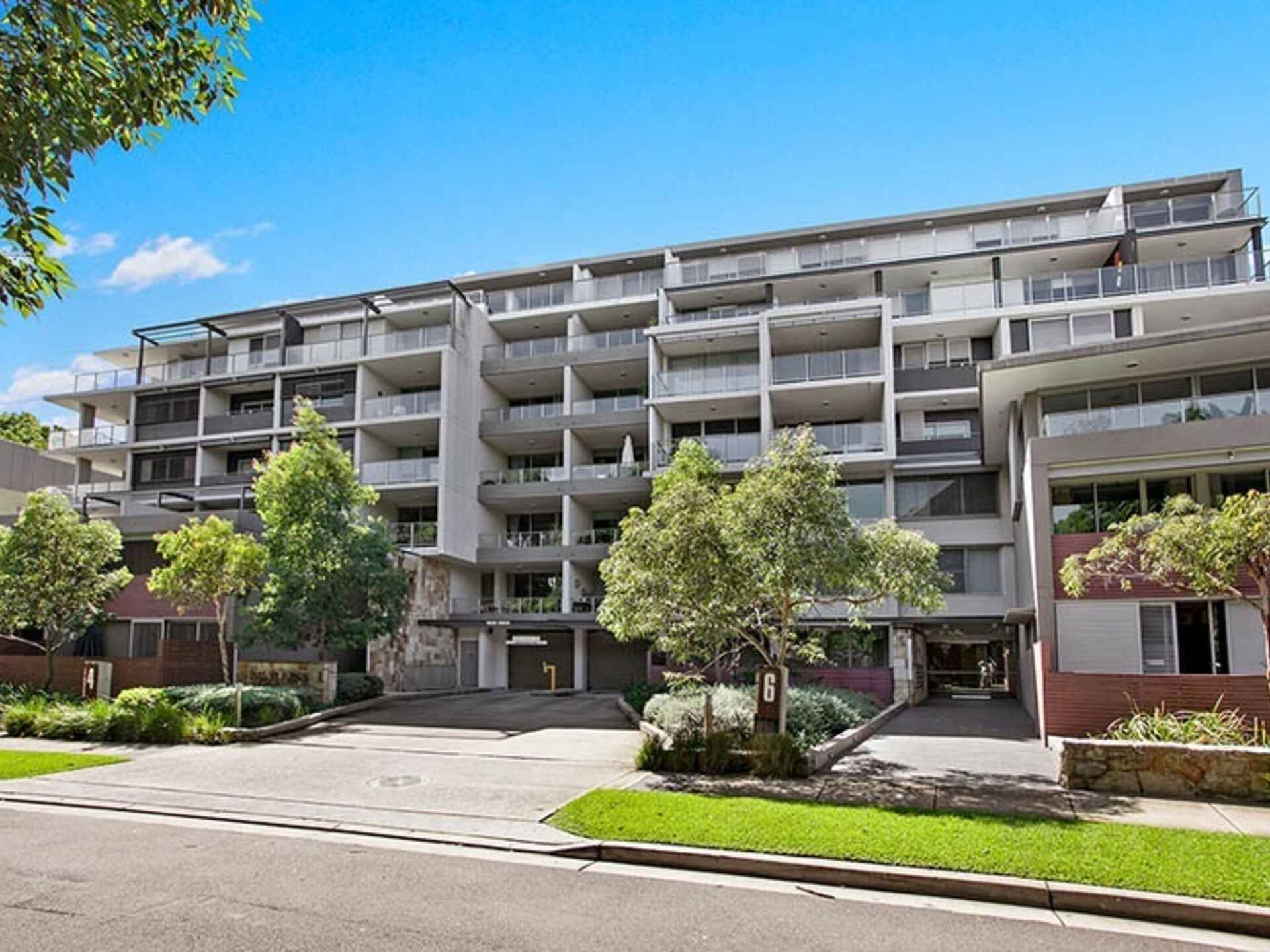 503/6 Duntroon Avenue St Leonards