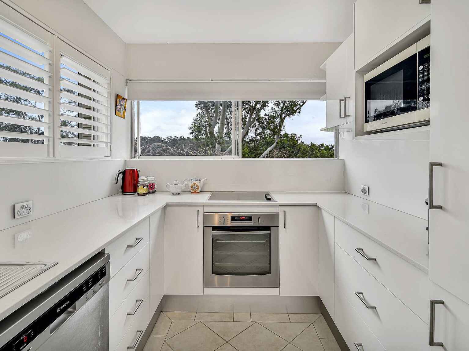 19/8 Munro Street McMahons Point
