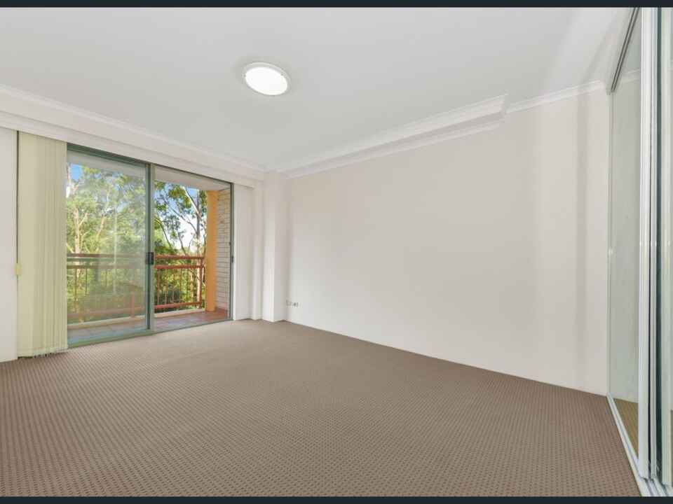 52/15A Herbert Street St Leonards
