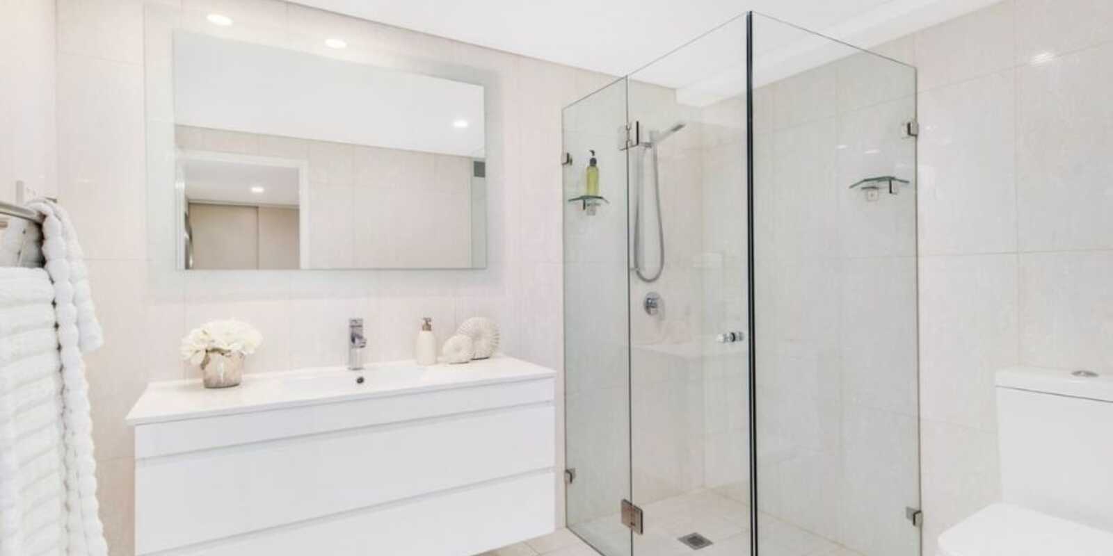 102/100 Bay Road Waverton 102/100 Bay Road Waverton