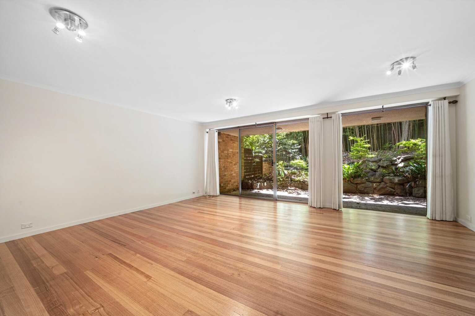 8/37 Gillies Street Wollstonecraft