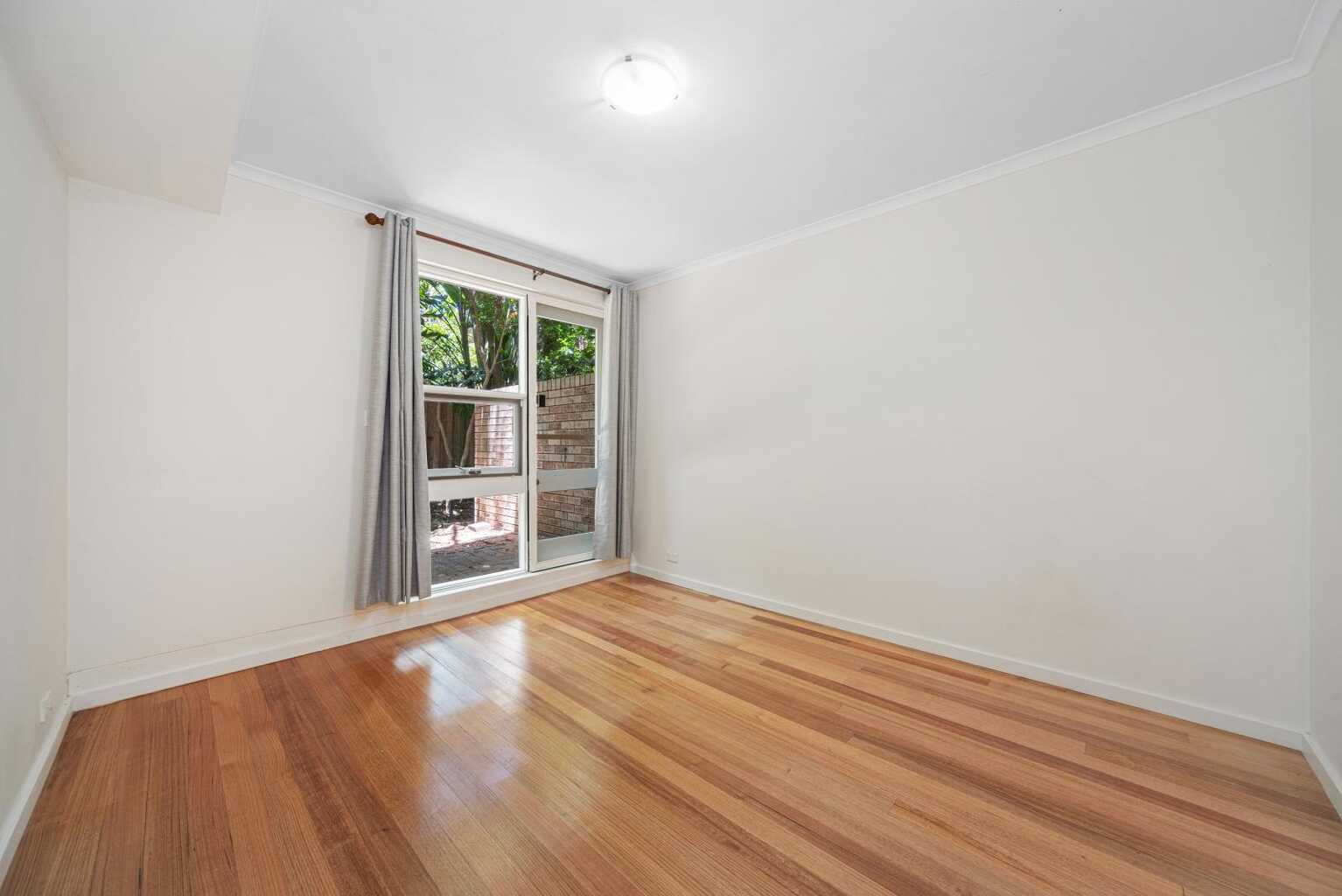 8/37 Gillies Street Wollstonecraft