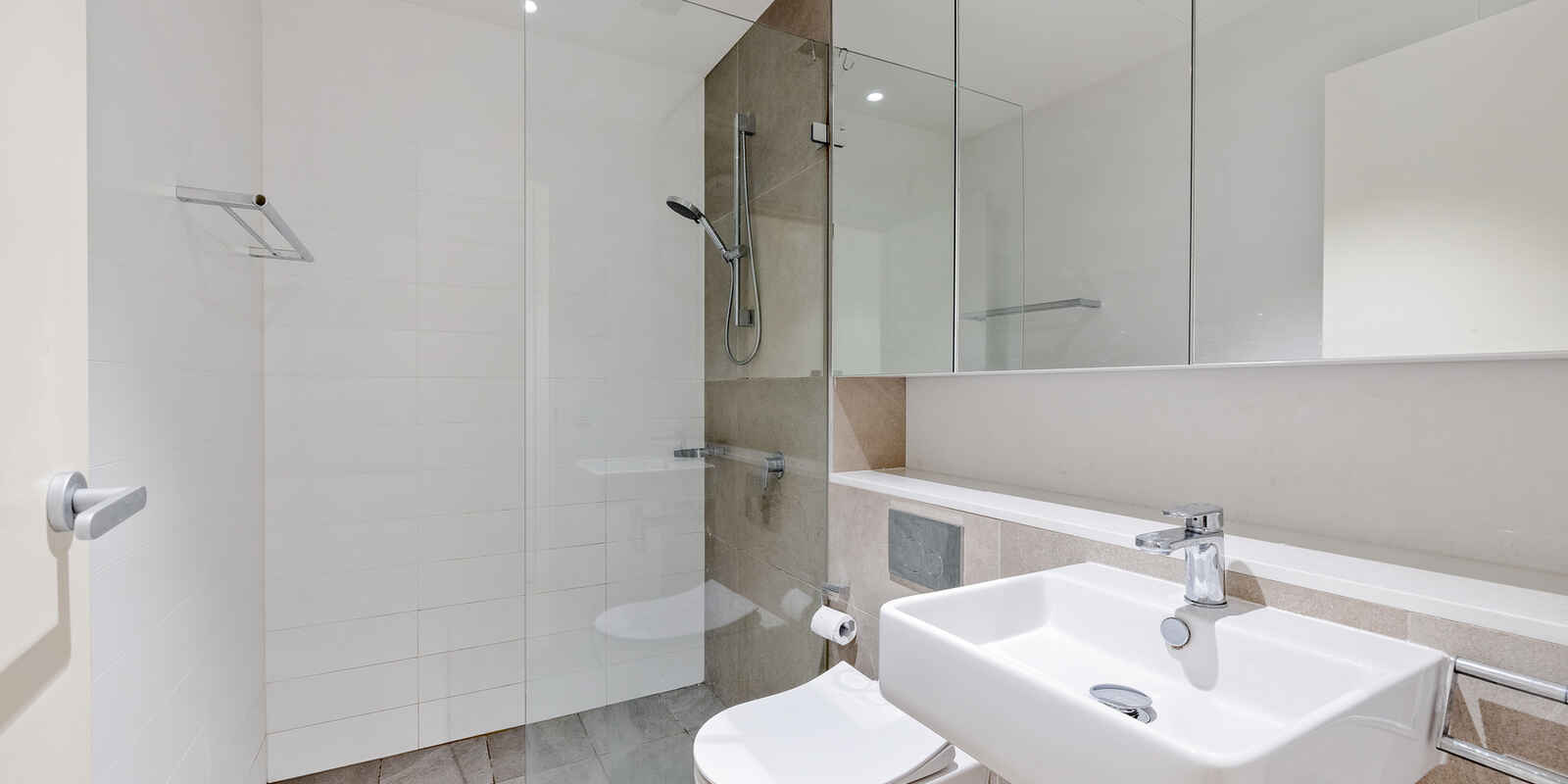 602/9 Albany Street St Leonards