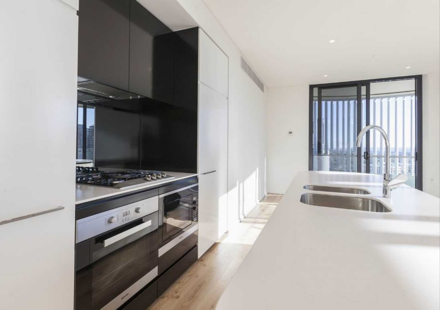 1004/241 Oxford Street Bondi Junction