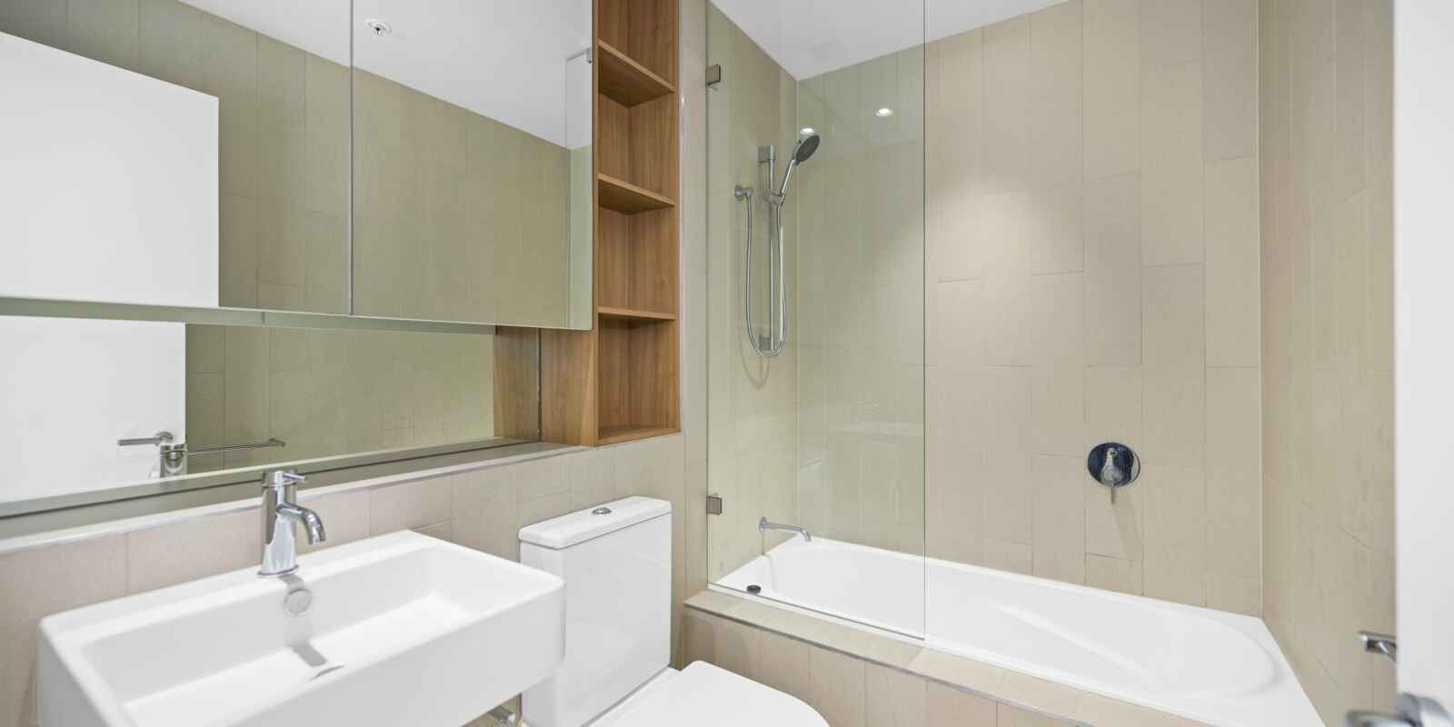 1511/3 Network Place North Ryde 1511/3 Network Place North Ryde