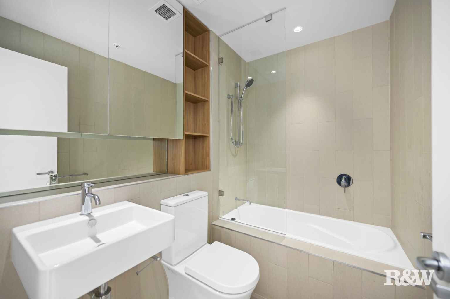 1511/3 Network Place North Ryde 1511/3 Network Place North Ryde