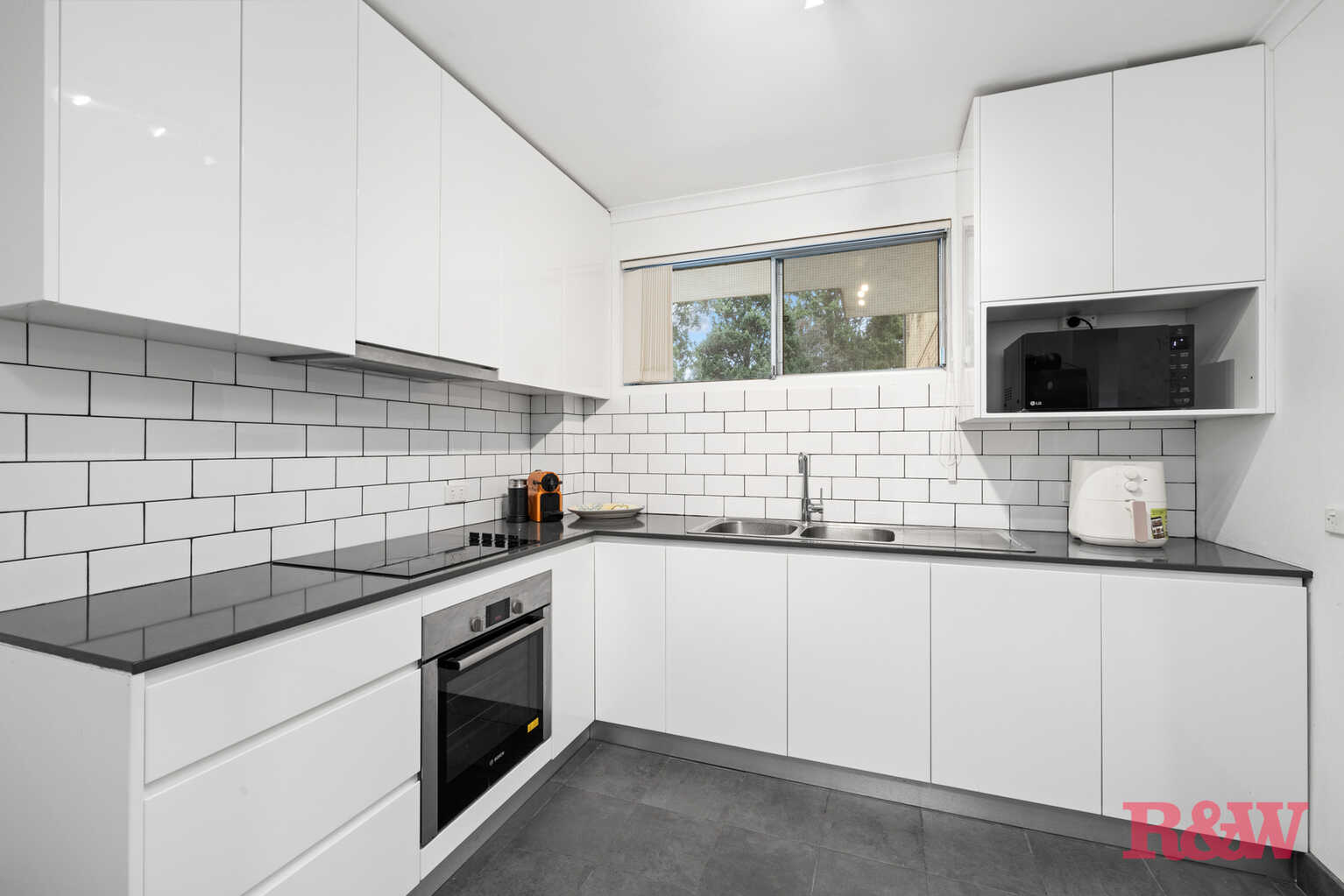 14/424-426 Mowbray Road West Lane Cove North 14/424-426 Mowbray Road West Lane Cove North