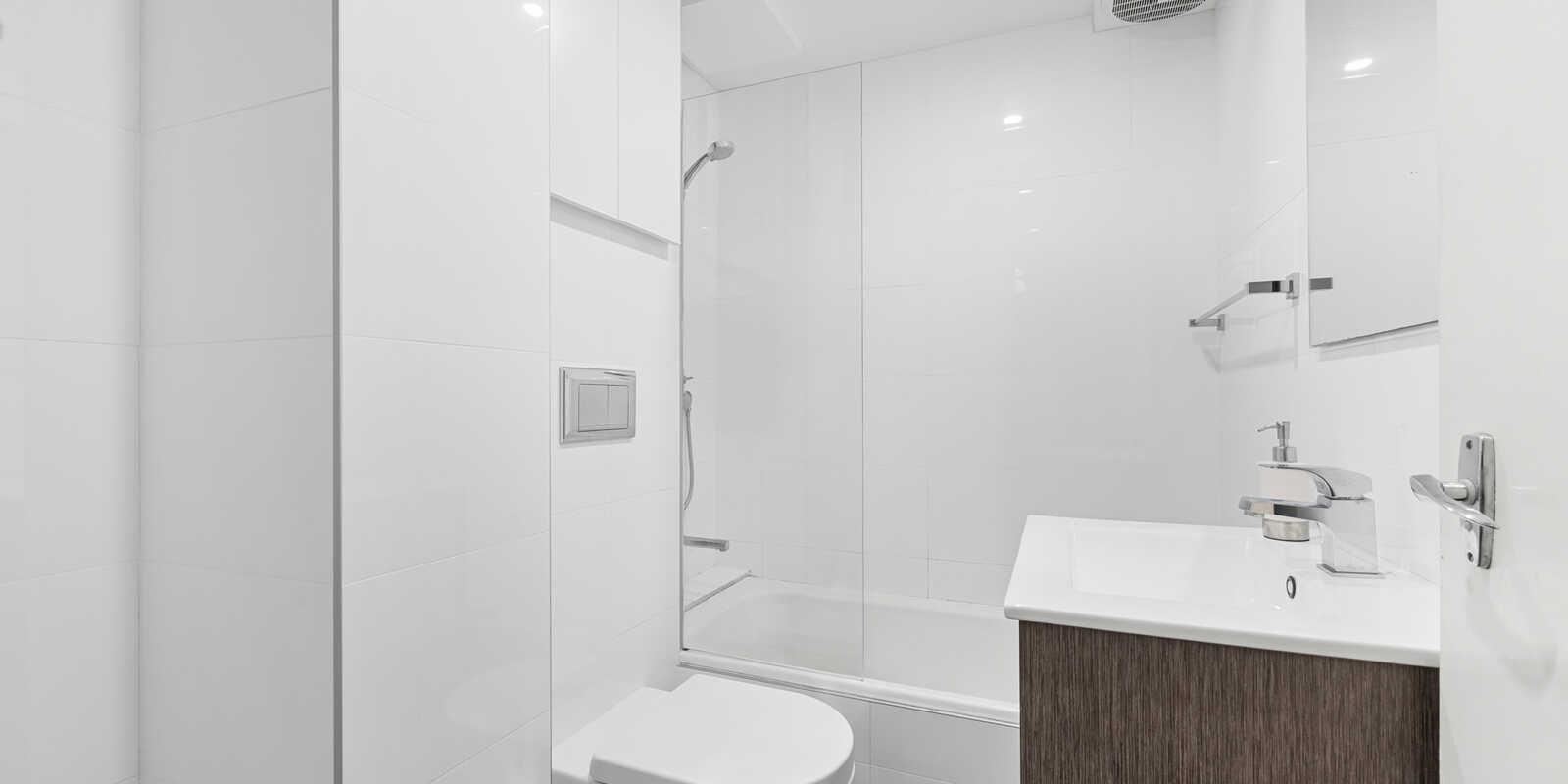 14/424-426 Mowbray Road West Lane Cove North 14/424-426 Mowbray Road West Lane Cove North