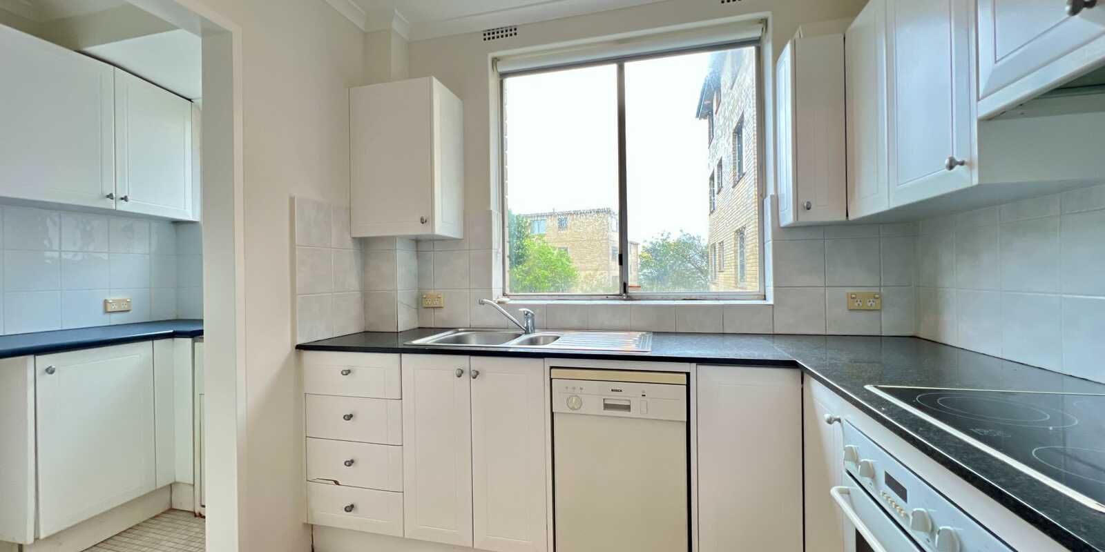2/3 Rocklands Road Wollstonecraft