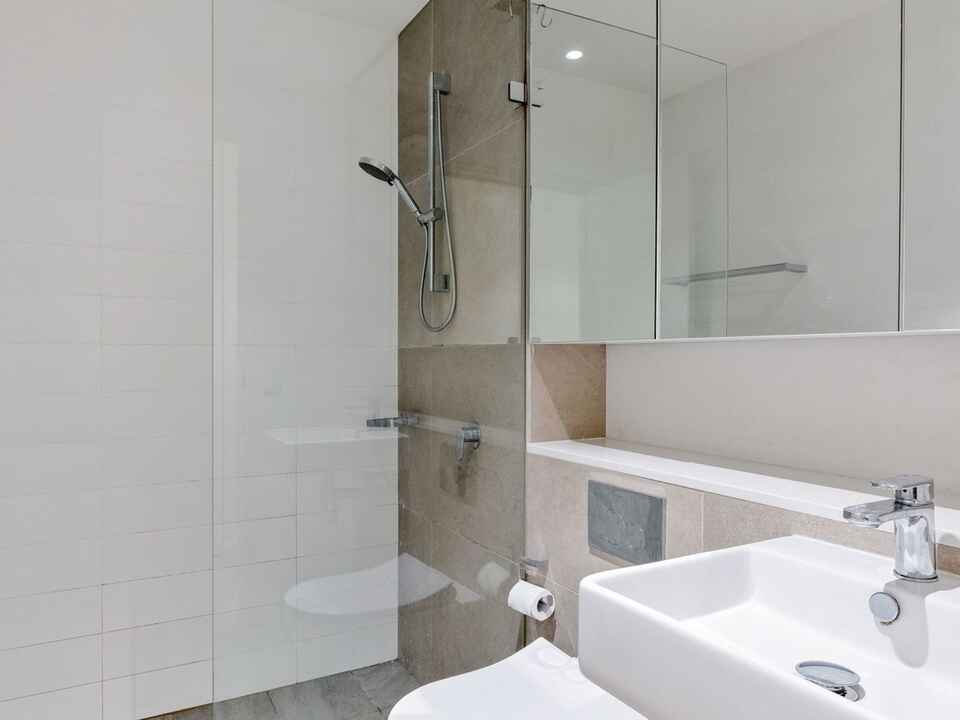 602/9 Albany Street St Leonards