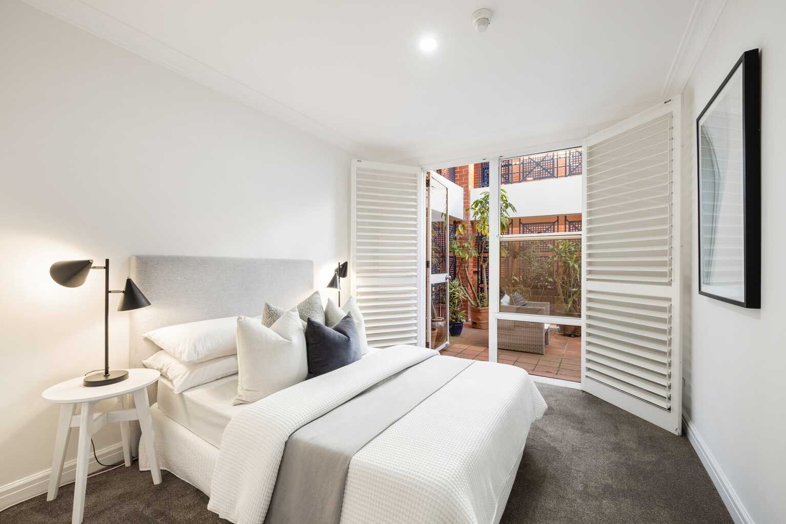 2/8 Heydon Street Mosman 2/8 Heydon Street Mosman