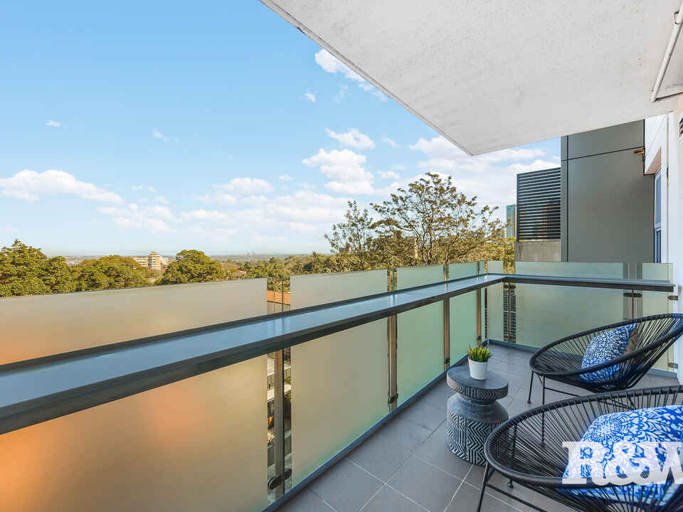 R203/220 Pacific Highway Crows Nest