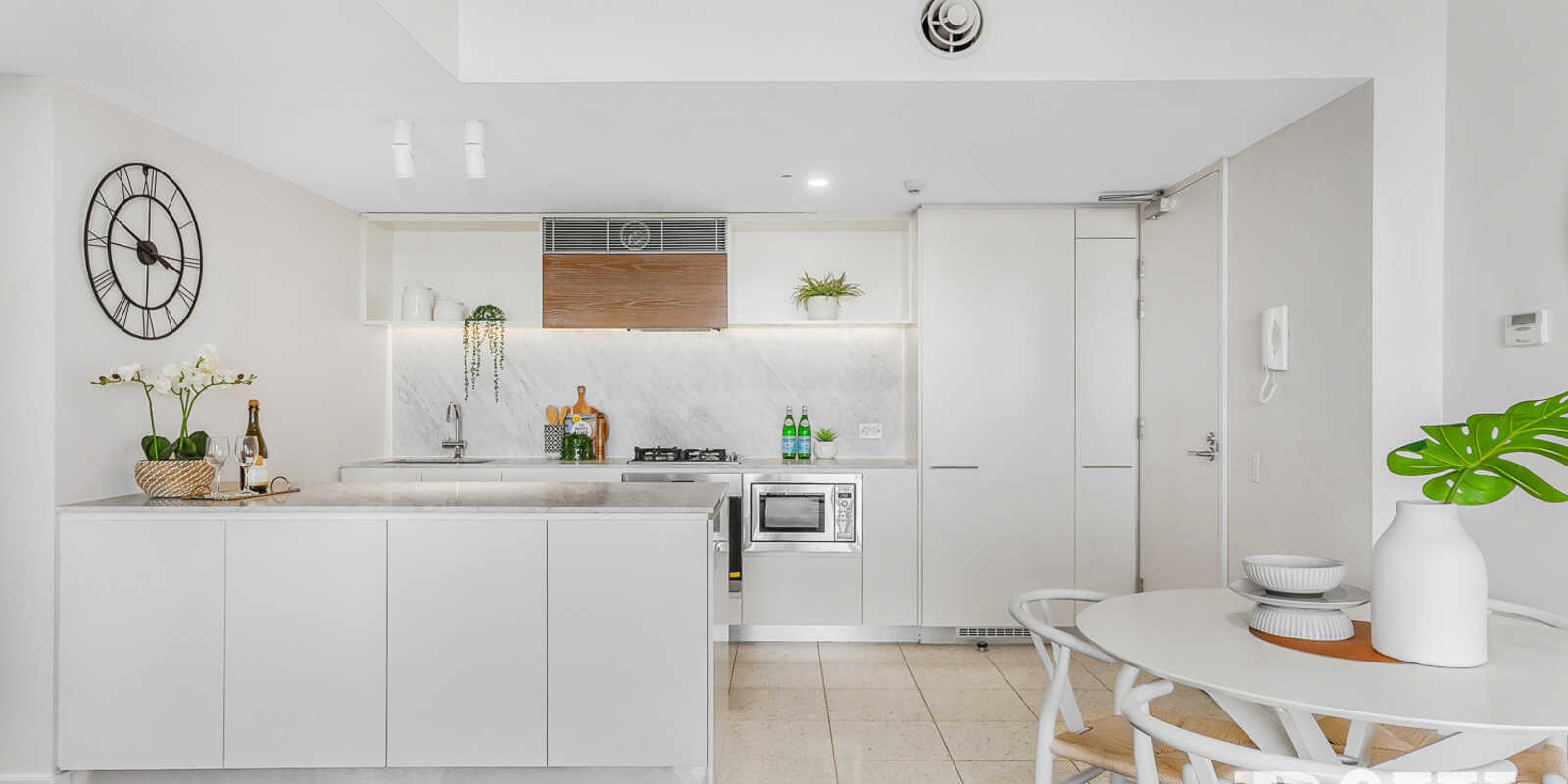 R203/220 Pacific Highway Crows Nest R203/220 Pacific Highway Crows Nest