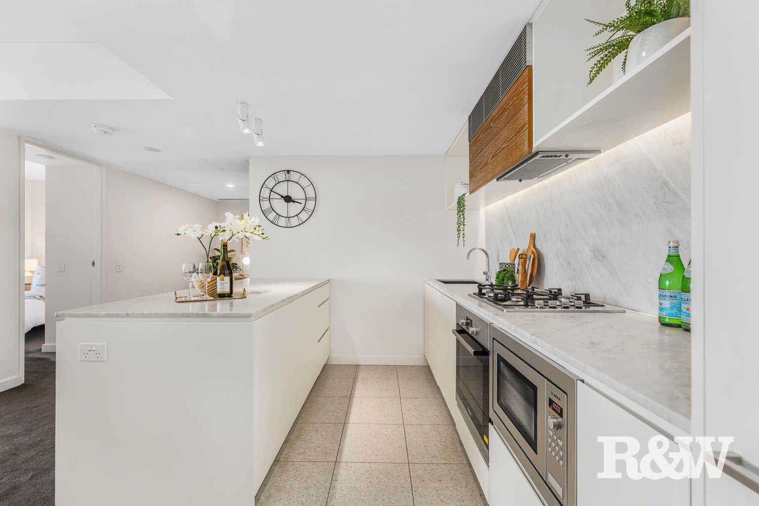R203/220 Pacific Highway Crows Nest R203/220 Pacific Highway Crows Nest
