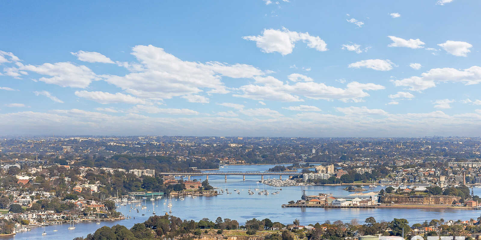 R203/220 Pacific Highway Crows Nest R203/220 Pacific Highway Crows Nest