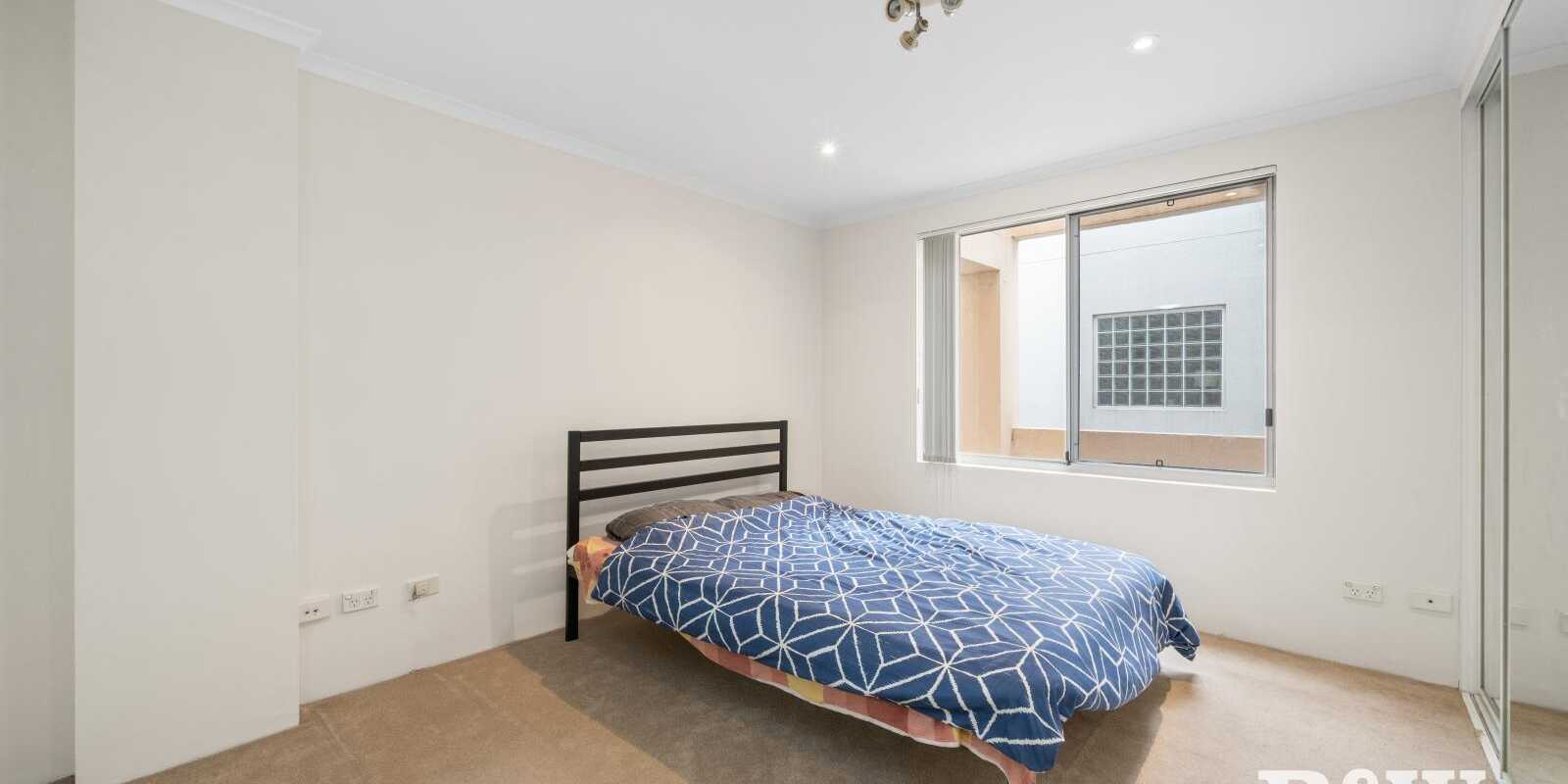 405/250 Pacific Highway Crows Nest