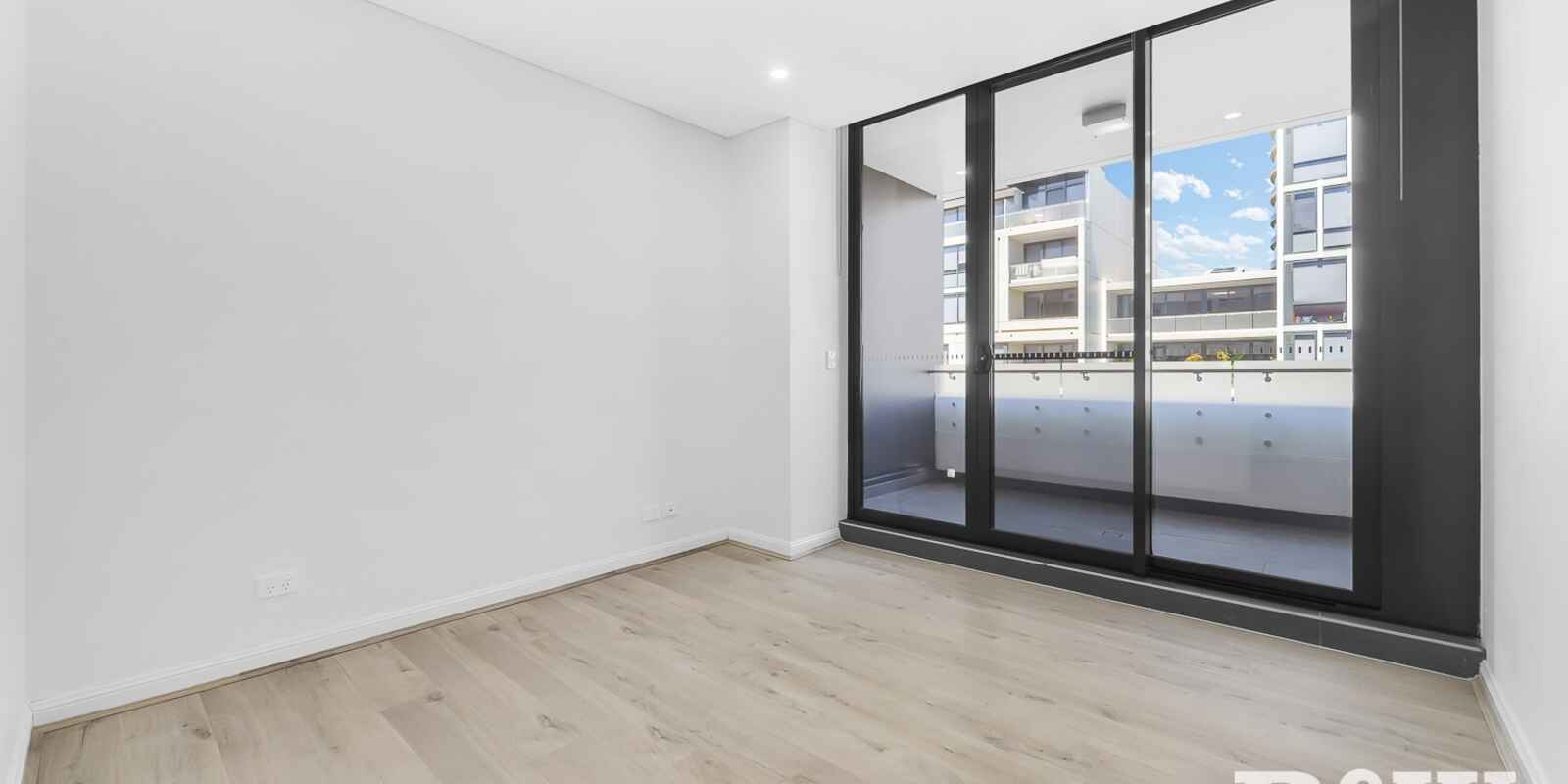 452/1C Betty Cuthbert Avenue Sydney Olympic Park