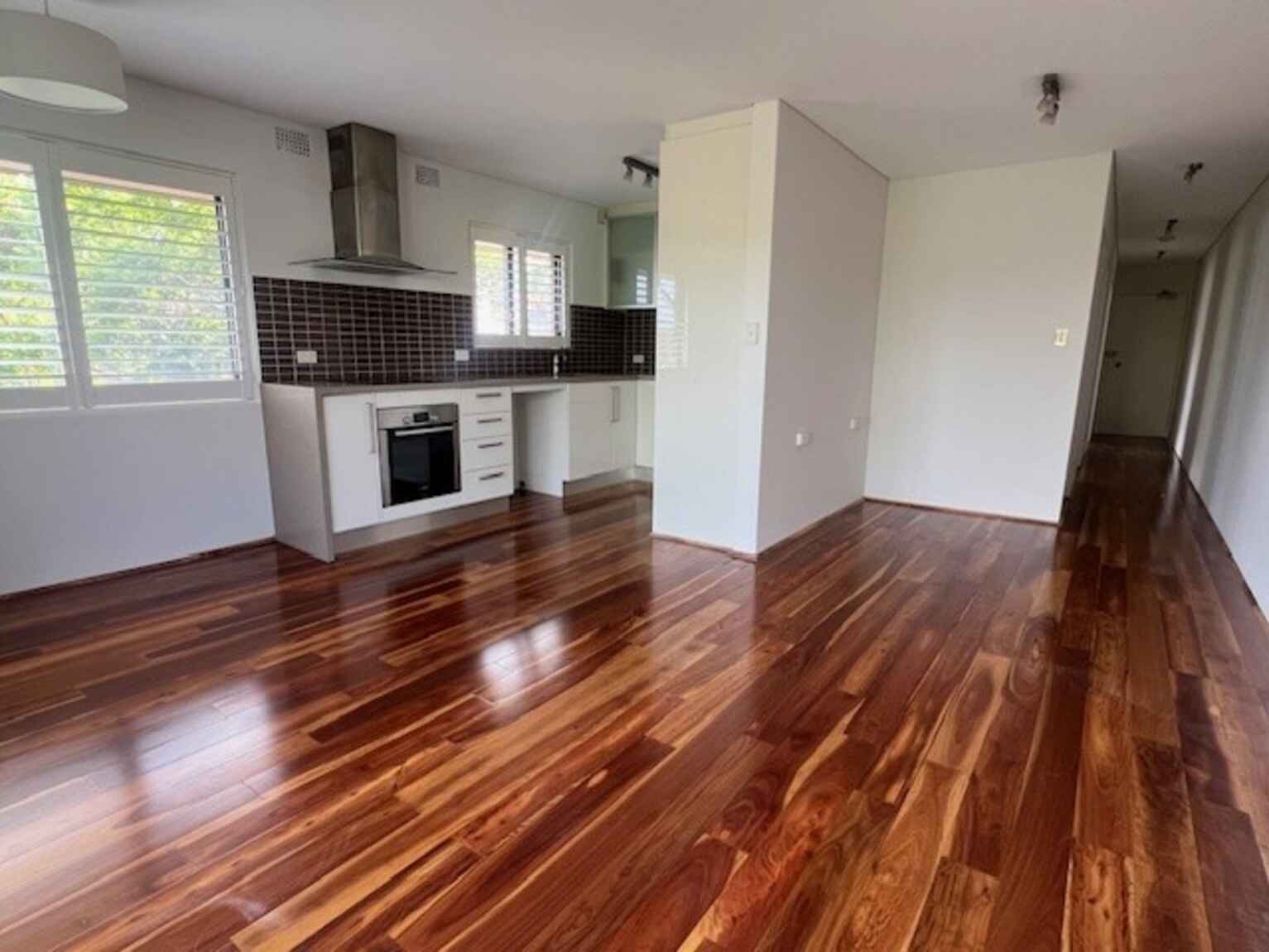 17/122 Raglan Street Mosman