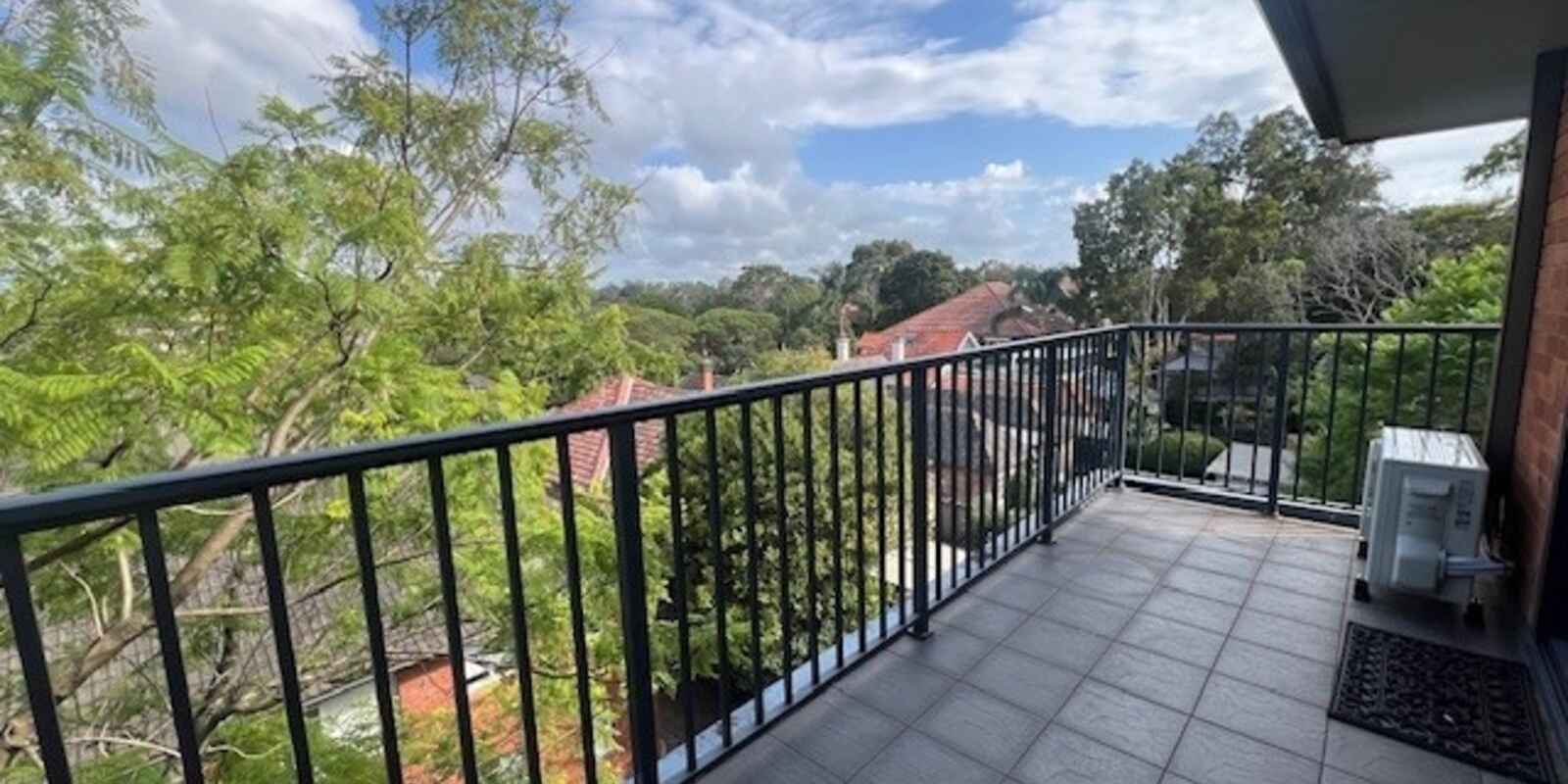 17/122 Raglan Street Mosman