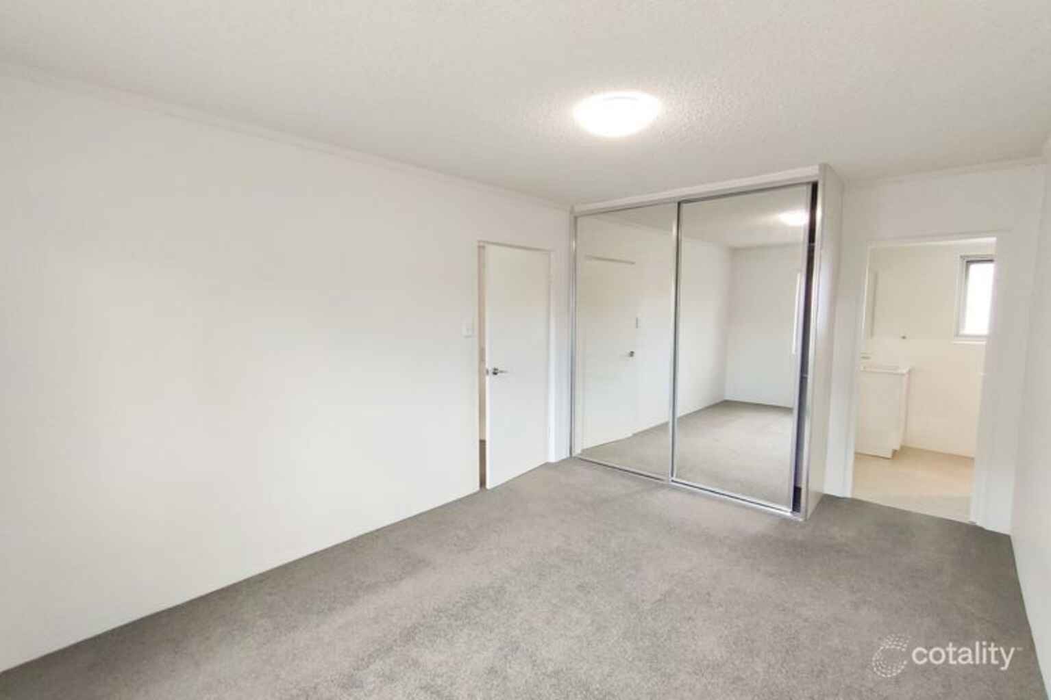 3/65 Holtermann Street Crows Nest