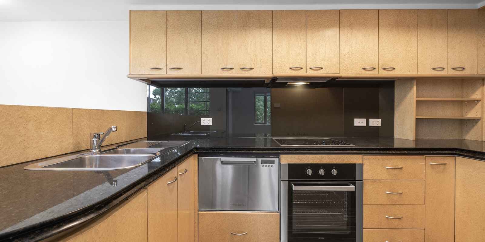 4/21 Broughton Street Kirribilli