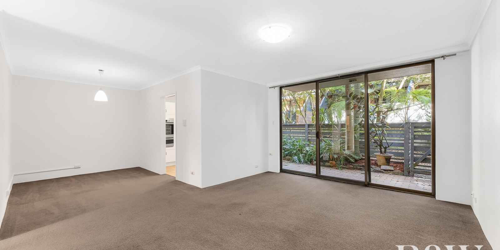 10/2 Rodborough Avenue Crows Nest