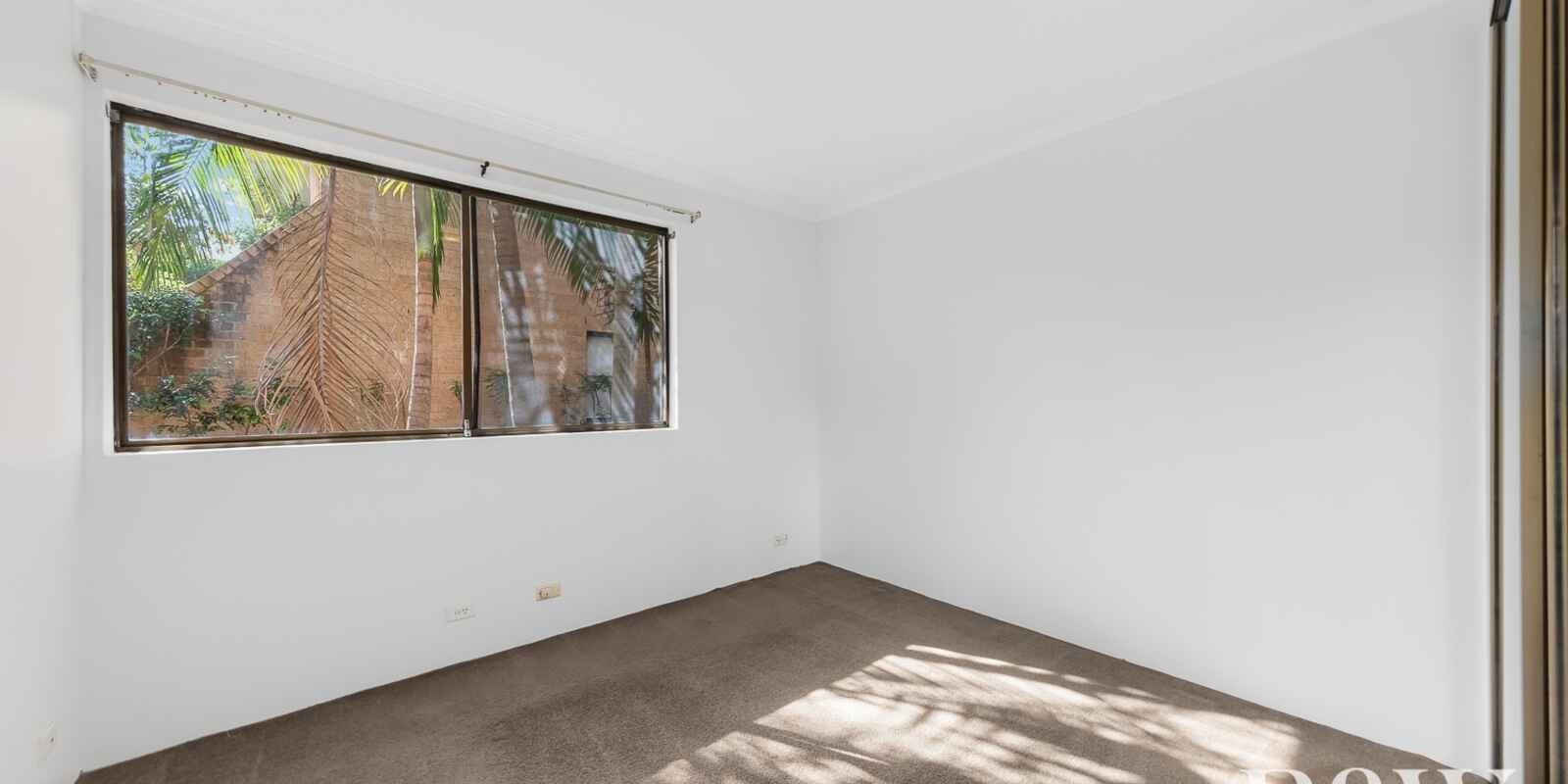 10/2 Rodborough Avenue Crows Nest