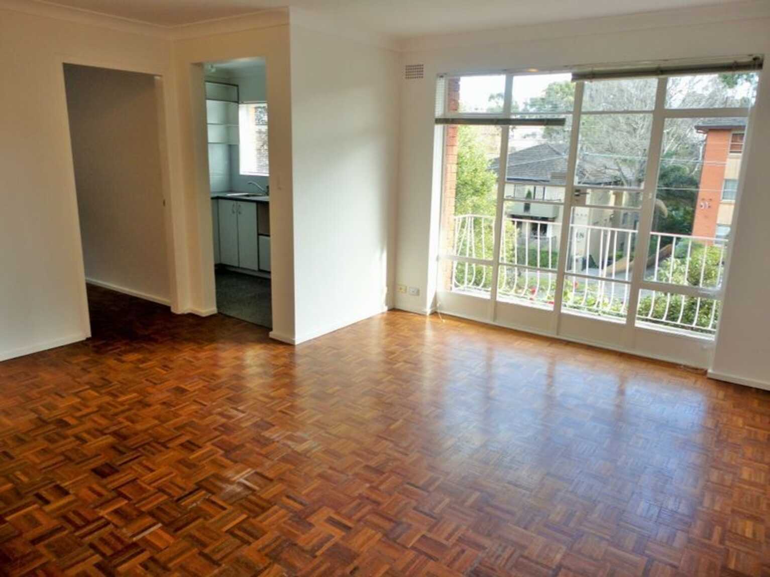 9/11 Rocklands Road Wollstonecraft