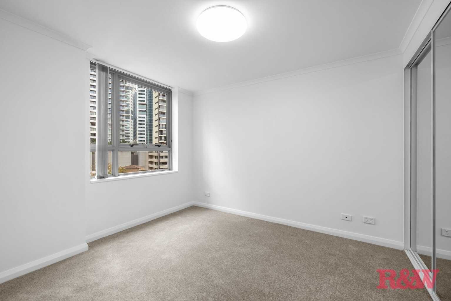 602/2B Help Street Chatswood