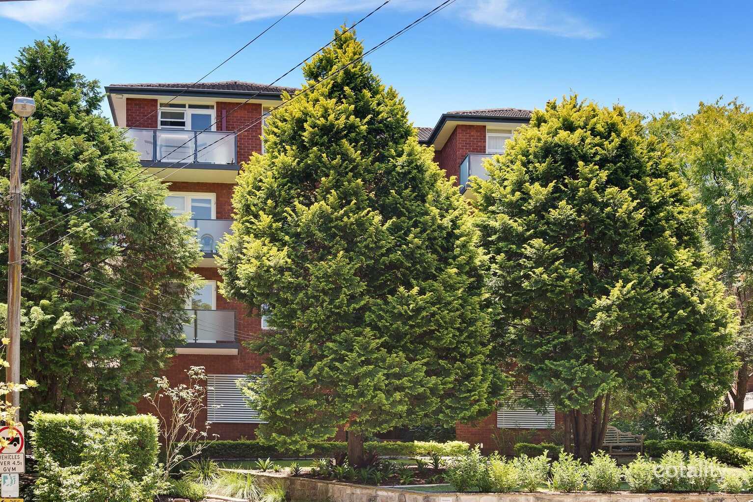 8/12 Hazelbank Road Wollstonecraft