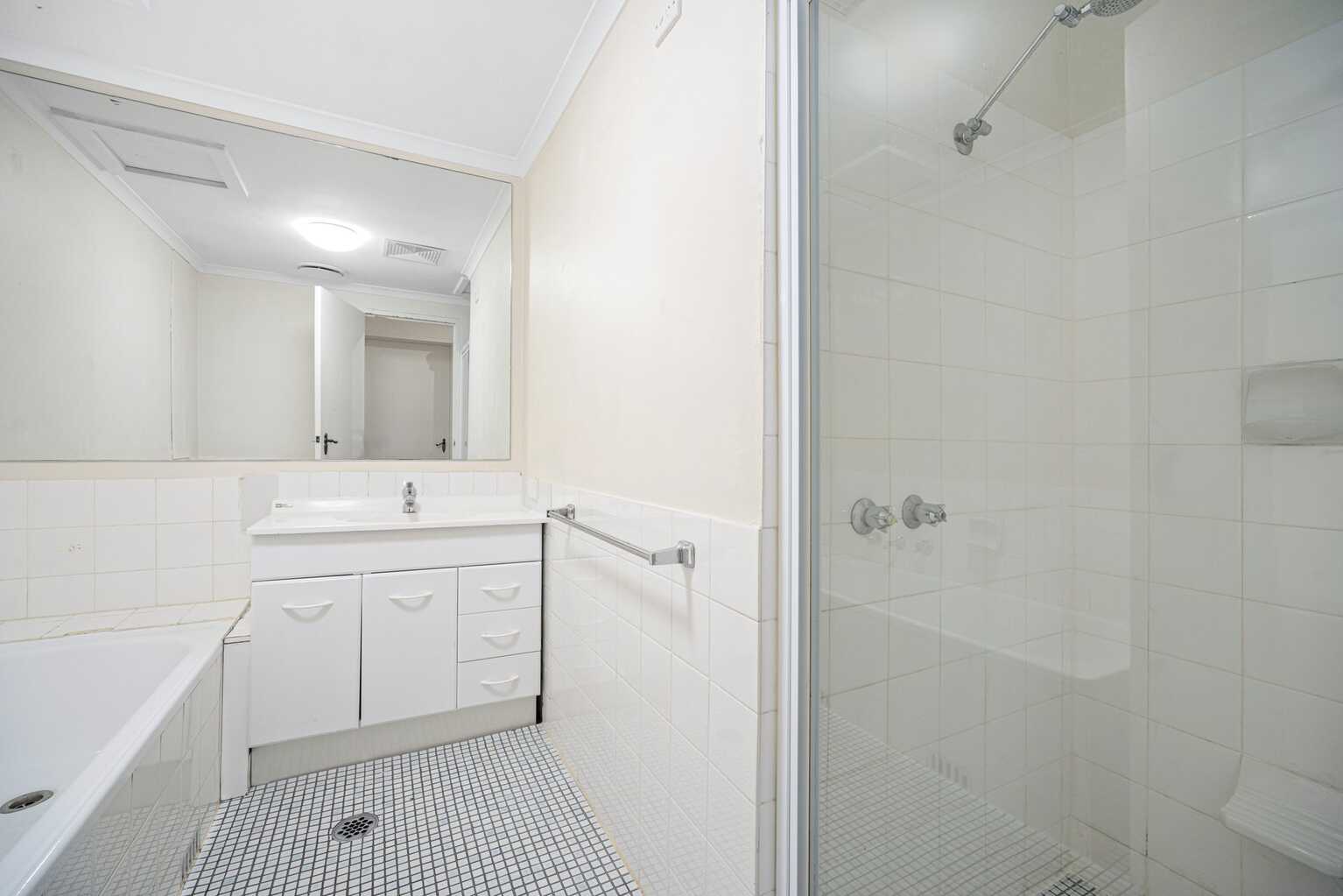 8/37 Gillies Street Wollstonecraft
