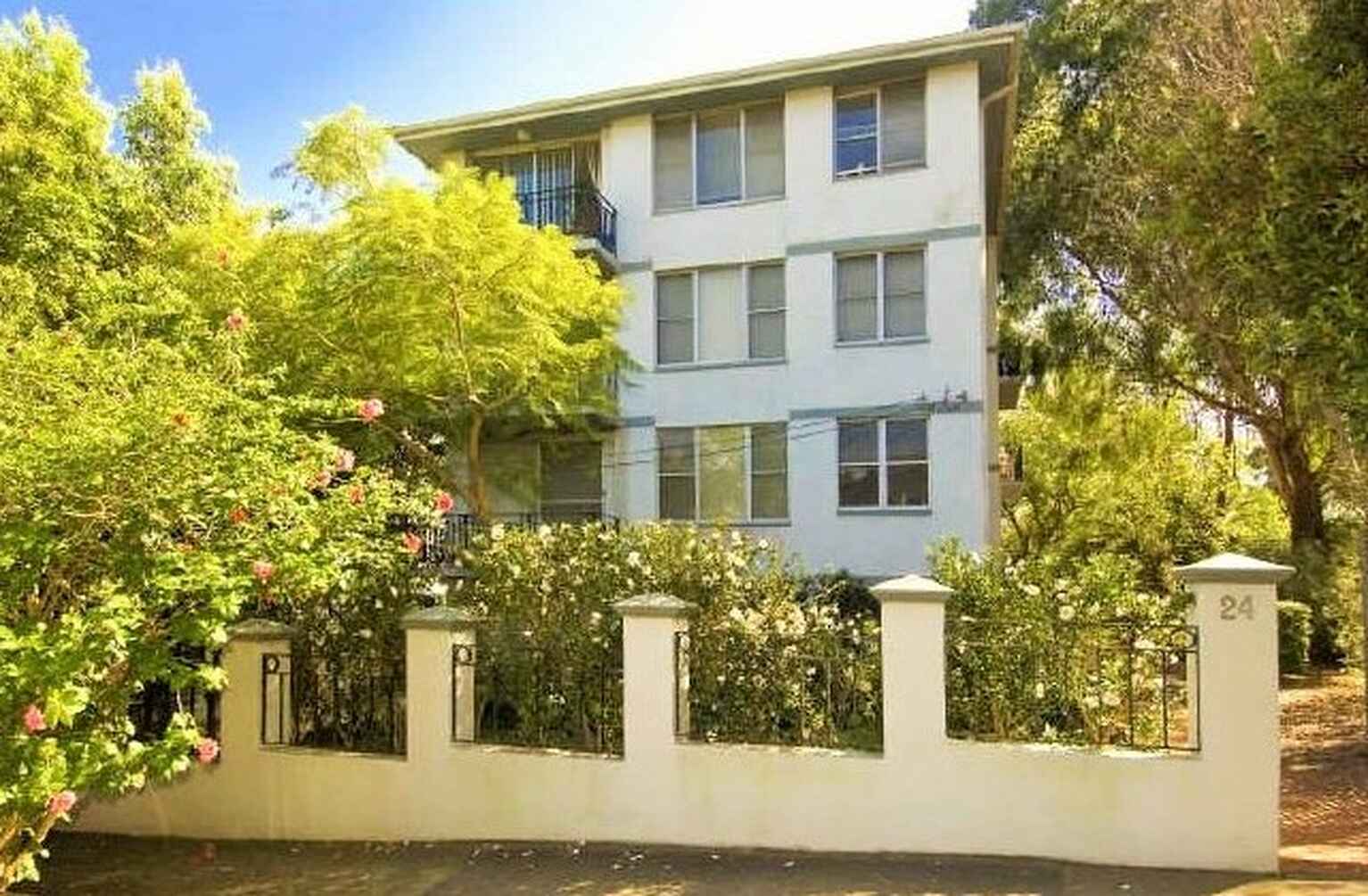 7/24 Moodie Street Cammeray