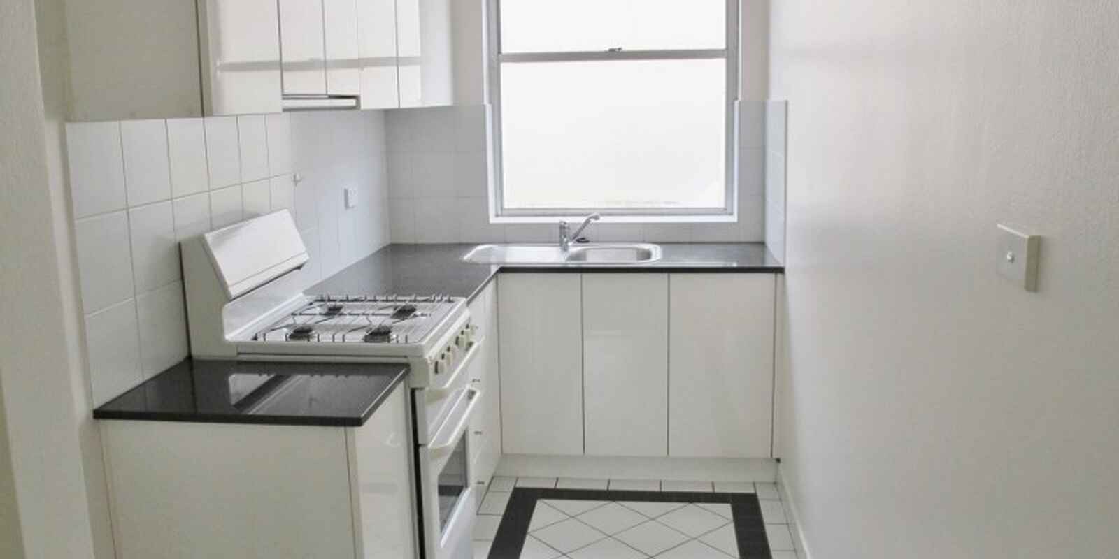 7/24 Moodie Street Cammeray
