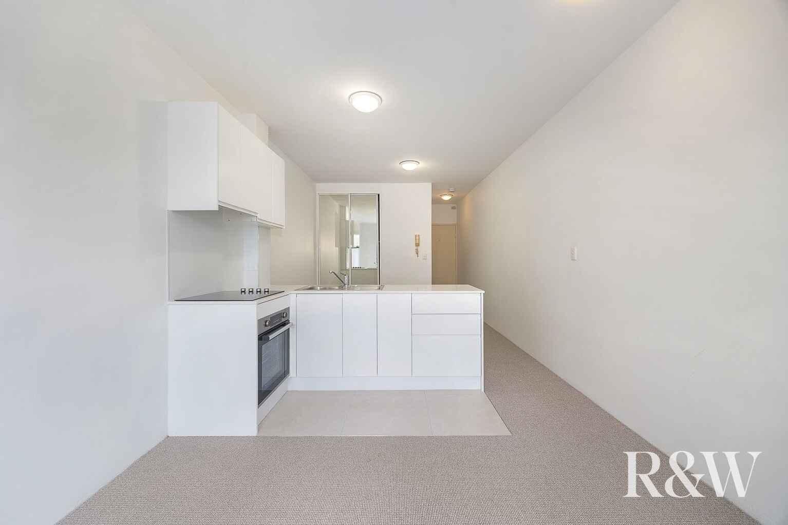 20/12 Hayberry Street Crows Nest