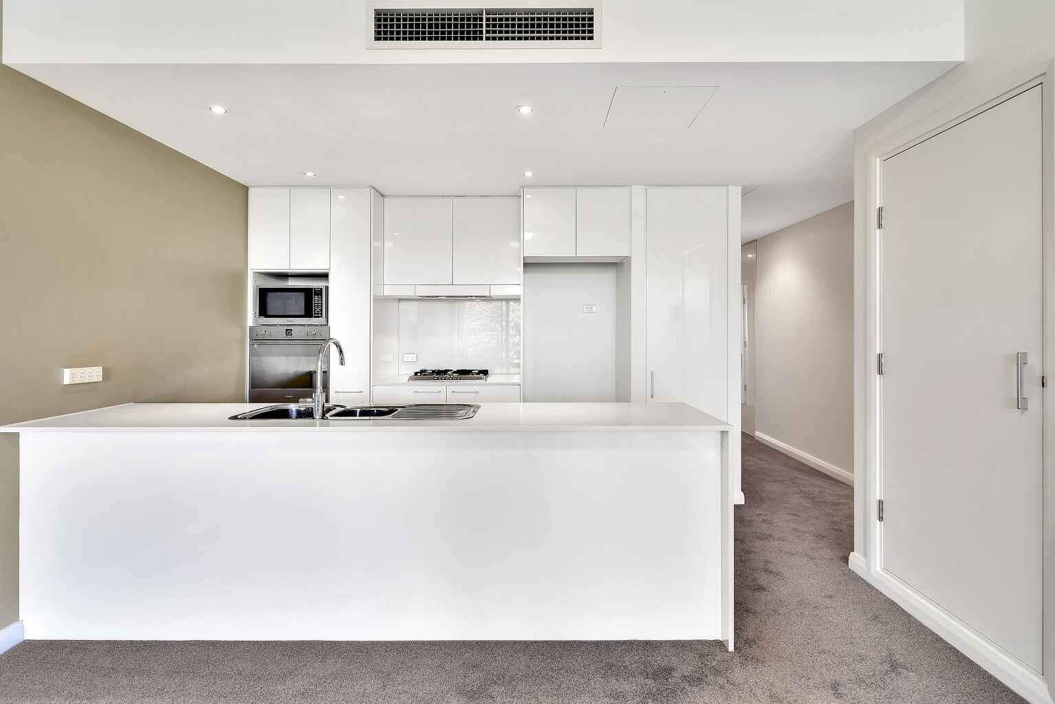 503/6 Duntroon Avenue St Leonards